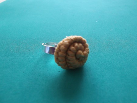 B-TRIB 04: Anillo de hilo de Anchor en espiral  con base de plateada