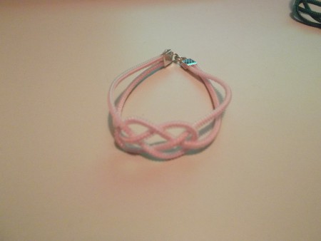 B-CREM 07: Pulsera cremallera rosa con nudo marinero
